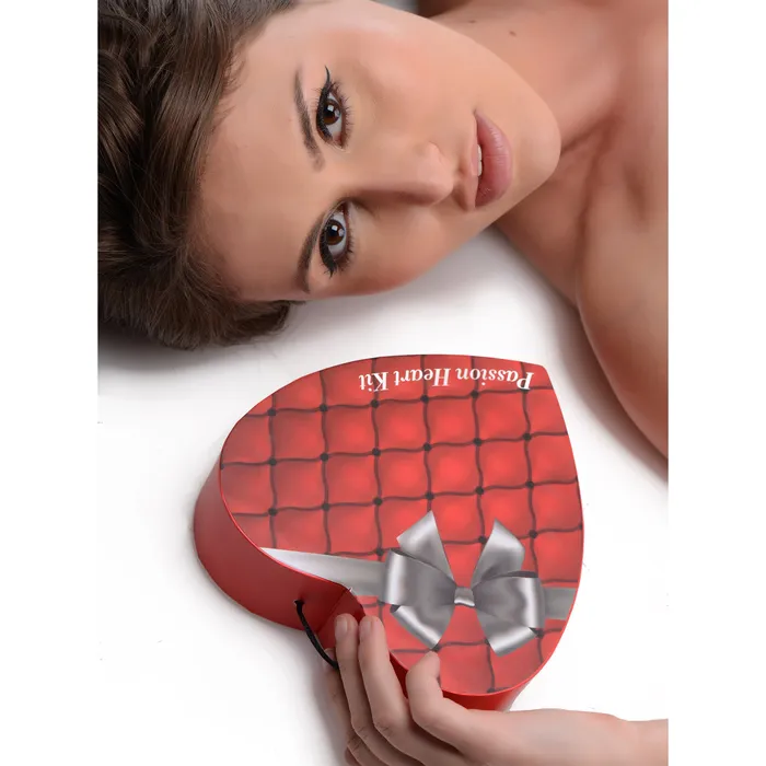 Frisky Anal Passion Heart Gift Set