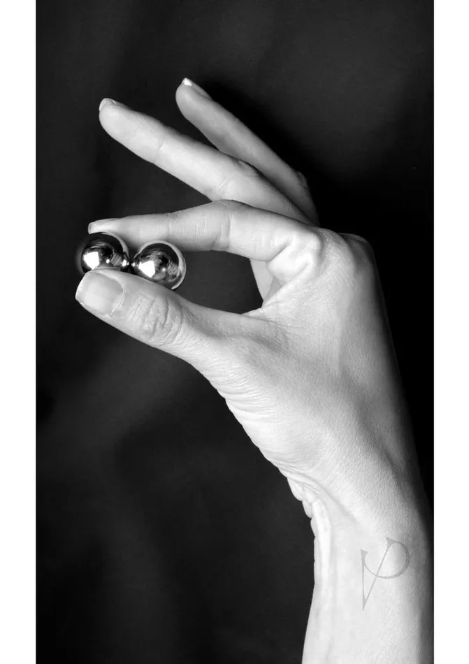 Fetish Fantasy Series Limited Edition BenWa Balls Silver Fetish Fantasy Series Limited Edition Couples